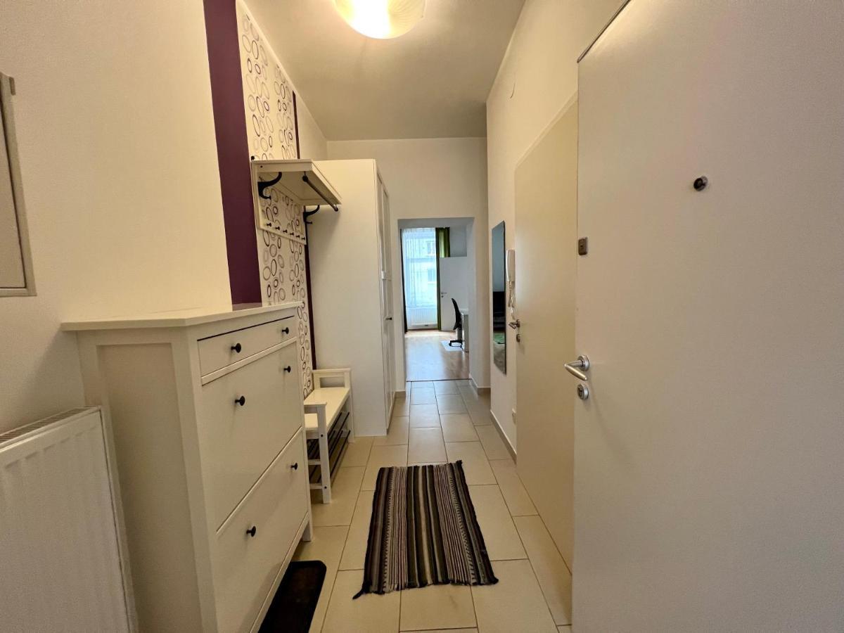 Cozy 2-Room Apartment Viena Exterior foto